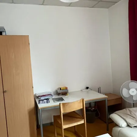 Apartament Hegelsbergstrasse 22a *